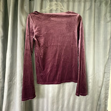 Load image into Gallery viewer, GAP SIZE M Women's Shirt
