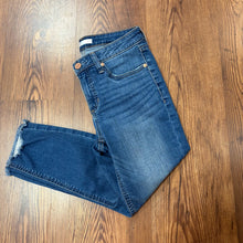 Load image into Gallery viewer, Lauren Conrad SIZE 8P Women&#39;s Jeans
