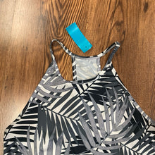 Load image into Gallery viewer, Old Navy Active SIZE M Women&#39;s Tank
