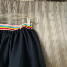 Load image into Gallery viewer, H&amp;M SIZE 18-24 Months Skirt
