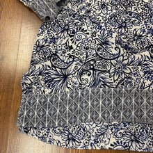 Load image into Gallery viewer, Sigrid Olsen SIZE L Women's Shirt
