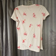 Load image into Gallery viewer, Aeropostale SIZE M Junior's Top
