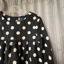 Load image into Gallery viewer, GAP kids SIZE S Shirt
