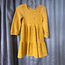 Load image into Gallery viewer, Cat &amp; Jack SIZE 2T Dress Girl's
