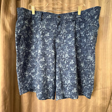 Load image into Gallery viewer, pga SIZE 38 Men's Shorts
