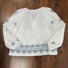 Load image into Gallery viewer, Knox Rose SIZE S Women&#39;s Shirt
