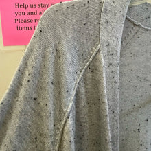 Load image into Gallery viewer, Verve Ami SIZE M Women's Cardigan

