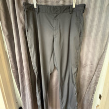 Load image into Gallery viewer, Nike Golf SIZE 36 Men's Pants

