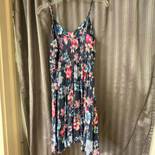 Load image into Gallery viewer, GAP SIZE M Women's Dress
