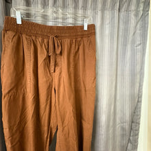 Load image into Gallery viewer, a new day SIZE M Women's Pants
