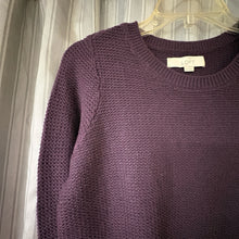 Load image into Gallery viewer, loft SIZE M Women's Sweater

