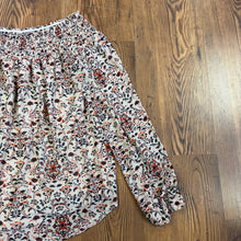 Load image into Gallery viewer, Daytrip SIZE S Women&#39;s Shirt
