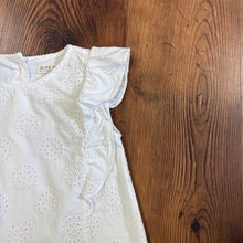 Load image into Gallery viewer, Hope &amp; Henry SIZE 7 Shirt
