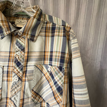Load image into Gallery viewer, L.L. Bean SIZE L Men's Shirt
