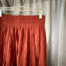 Load image into Gallery viewer, Natural Life SIZE M Women's Skirt

