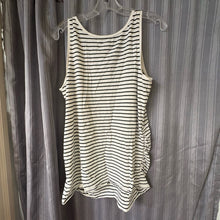 Load image into Gallery viewer, Motherhood SIZE XL Maternity Shirt
