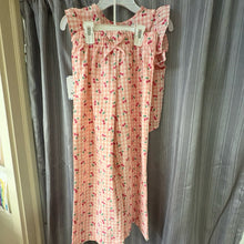 Load image into Gallery viewer, BTween SIZE 8 Outfit
