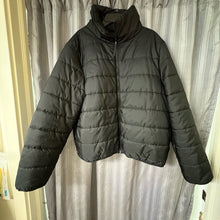 Load image into Gallery viewer, Wild Fable SIZE L Women's Coat
