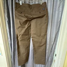 Load image into Gallery viewer, Chaps SIZE 36 Men's Pants
