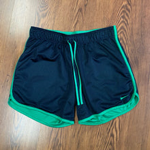 Load image into Gallery viewer, Nike SIZE S Women&#39;s Athletic Shorts
