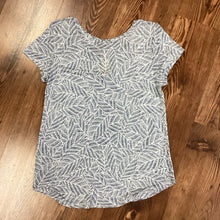 Load image into Gallery viewer, GAP SIZE S Women's Shirt
