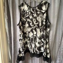 Load image into Gallery viewer, Simply Vera SIZE 3X Women's Tank

