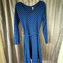 Load image into Gallery viewer, Old Navy SIZE L Dress Girl's
