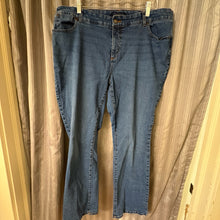 Load image into Gallery viewer, Talbots SIZE 16W Women's Jeans
