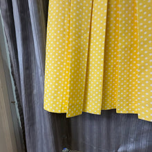 Load image into Gallery viewer, Tahari SIZE 8 Women's Dress
