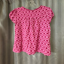 Load image into Gallery viewer, The Children's Place SIZE 3T Shirt

