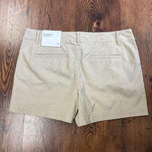 Load image into Gallery viewer, loft SIZE 12 Women&#39;s Shorts
