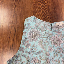 Load image into Gallery viewer, loft SIZE XL Women&#39;s Tank
