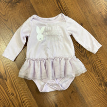 Load image into Gallery viewer, Cat &amp; Jack SIZE 0-3 Months Onesie
