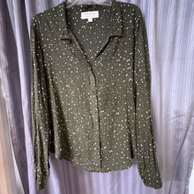 Load image into Gallery viewer, Cloth &amp; Stone SIZE XL Women's Shirt
