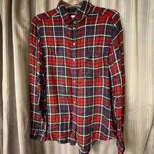 Load image into Gallery viewer, American Eagle SIZE M Junior's Top
