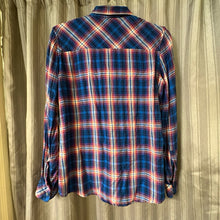 Load image into Gallery viewer, GAP SIZE XS Women's Shirt
