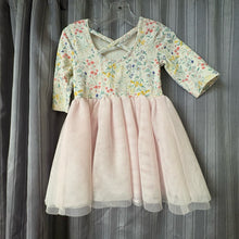 Load image into Gallery viewer, Old Navy SIZE 2T Dress Girl's
