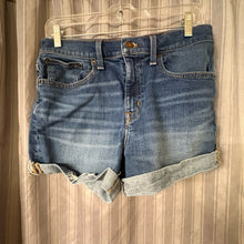Load image into Gallery viewer, J. Crew SIZE 6 Women's Shorts

