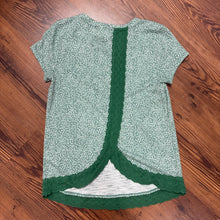 Load image into Gallery viewer, Lauren Conrad SIZE XS Women&#39;s Shirt
