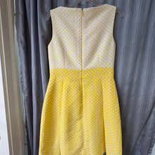 Load image into Gallery viewer, Tahari SIZE 8 Women's Dress
