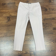 Load image into Gallery viewer, Ellen Tracy SIZE 8 Women's Pants
