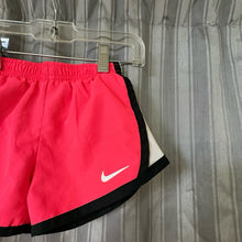 Load image into Gallery viewer, Nike SIZE 2T Athletic Shorts Girl's
