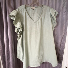 Load image into Gallery viewer, Chenault SIZE 3X Women's Shirt
