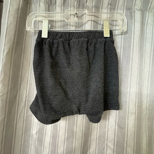 Load image into Gallery viewer, Old Navy SIZE 12-18 months Shorts Boy's
