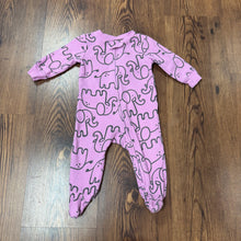Load image into Gallery viewer, Carter&#39;s SIZE 6 Months Sleeper
