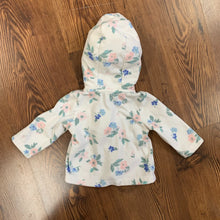 Load image into Gallery viewer, Carter&#39;s SIZE 6 Months Jacket
