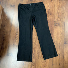 Load image into Gallery viewer, New York &amp; Co SIZE 16T Women&#39;s Trousers
