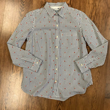 Load image into Gallery viewer, Old Navy SIZE S Women&#39;s Shirt
