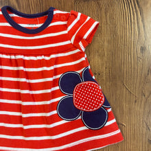 Load image into Gallery viewer, Carter&#39;s SIZE 3 Months Shirt
