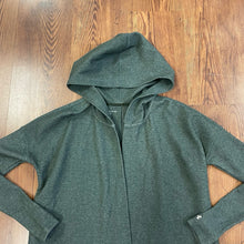 Load image into Gallery viewer, Under Armour SIZE XS Women&#39;s Cardigan
